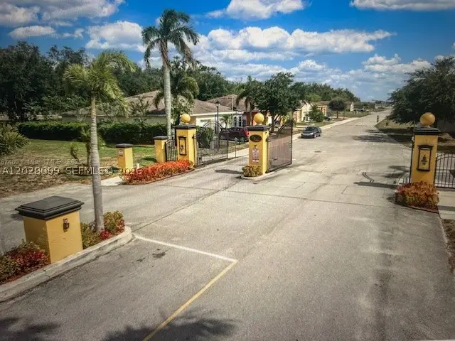 1497 Las Villas, Sebring, FL 33870 - #1