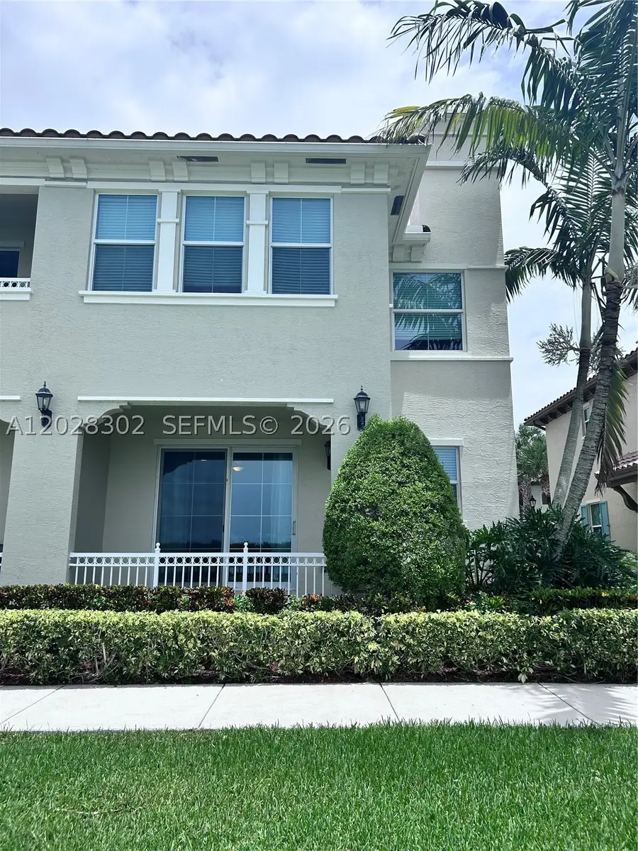 3057 Tortola, Hollywood, FL 33024 - #3