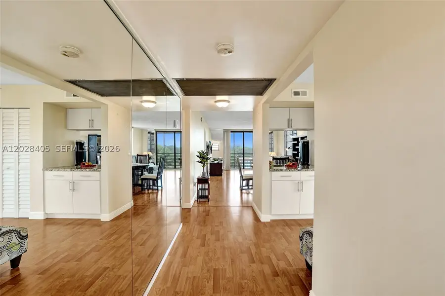901 Colony Point #501, Pembroke Pines, FL 33026 - #2