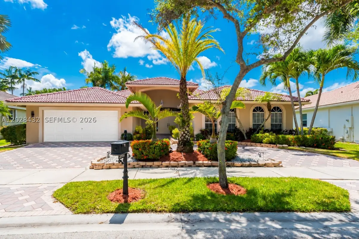 3852 Oak Ridge, Weston, FL 33331 - #1
