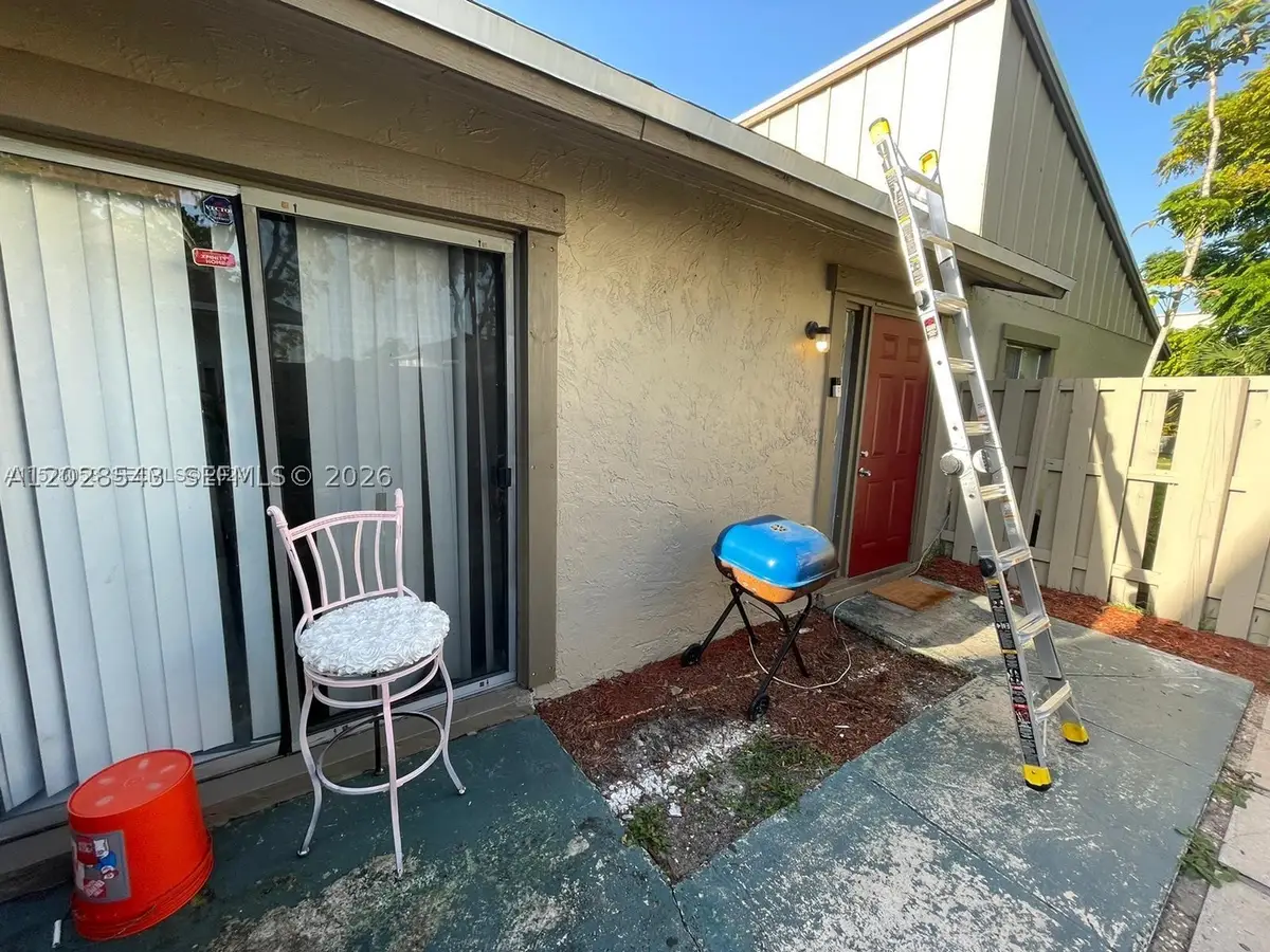 5813 NW 21st #20-C, Lauderhill, FL 33313 - #1