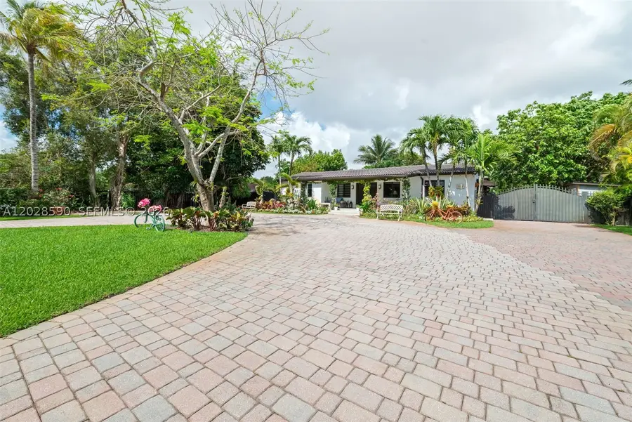 13700 N Miami, Miami, FL 33168 - #2