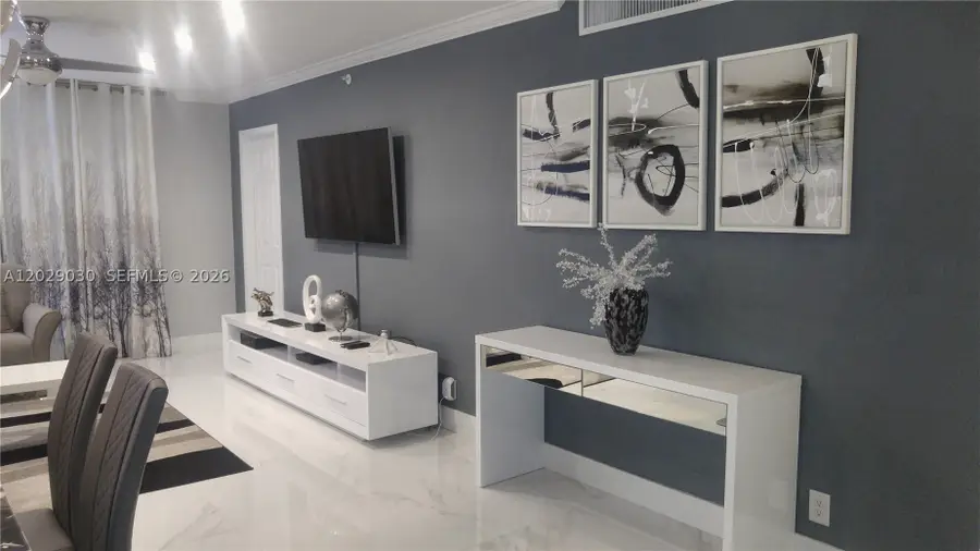 2501 S Ocean #L04, Hollywood, FL 33019 - #3