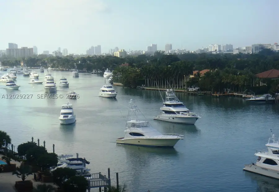 5700 Collins #8K, Miami Beach, FL 33140 - #3