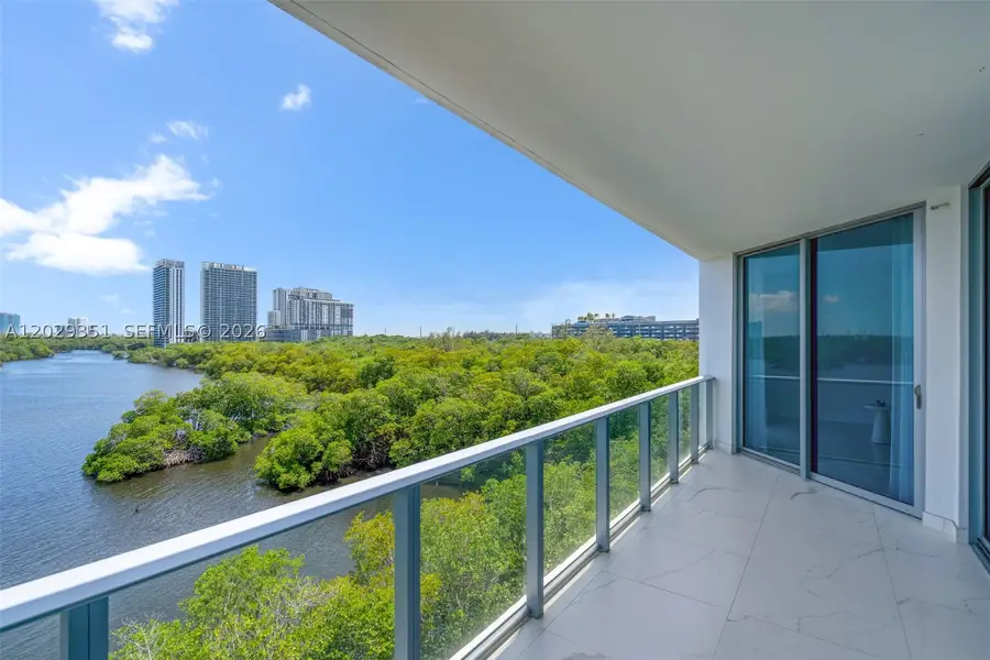17111 Biscayne #506, North Miami Beach, FL 33160 - #2