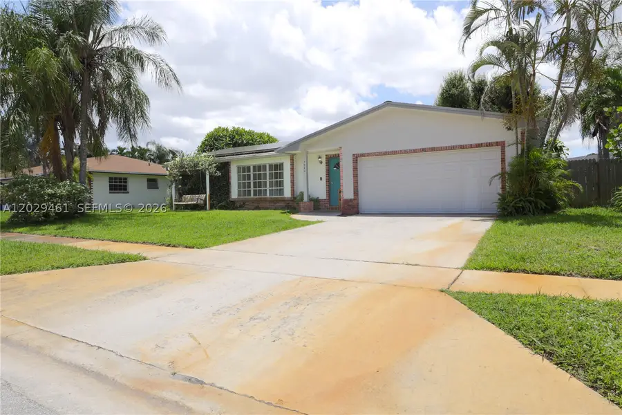 7940 NW 9th, Margate, FL 33063 - #2
