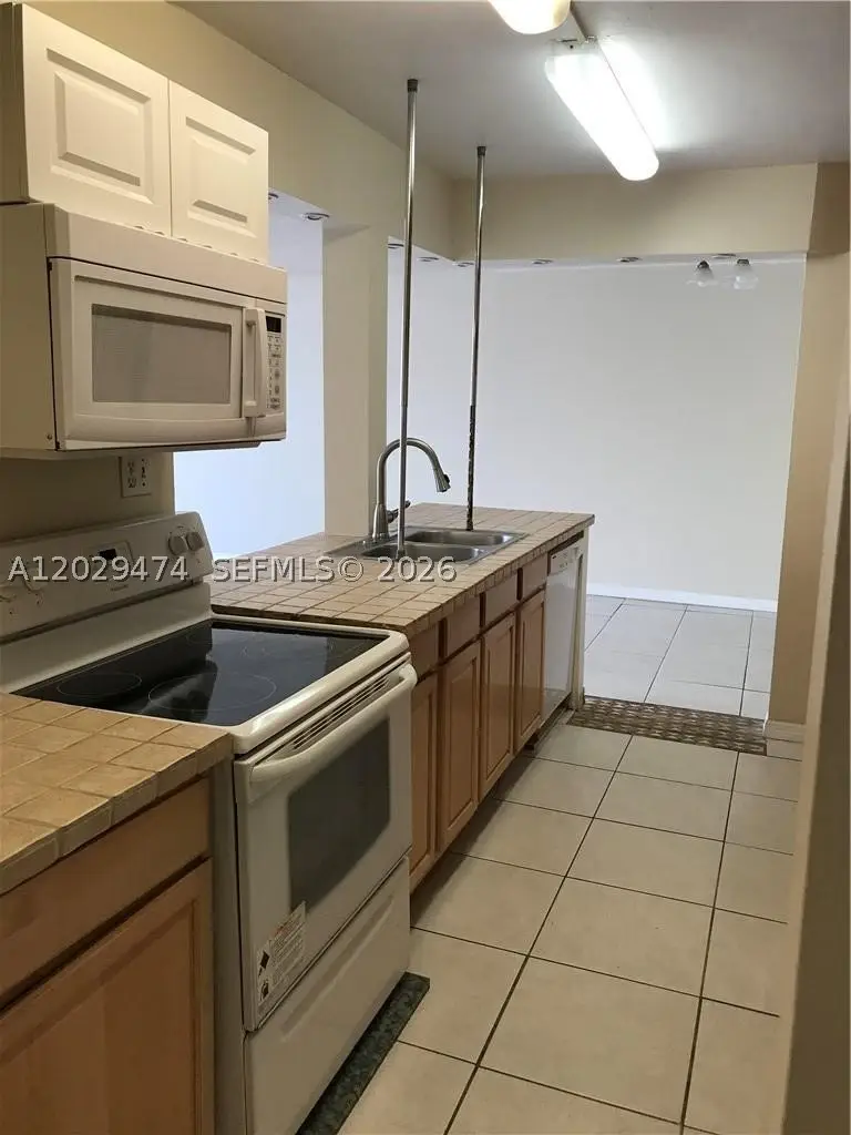 7081 Environ #242, Lauderhill, FL 33319 - #3