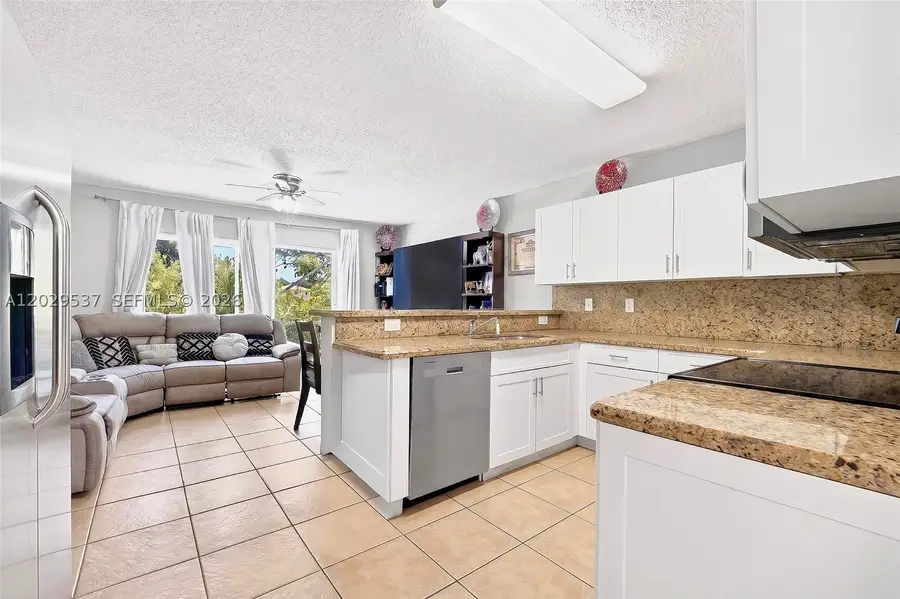 6124 NW 40th, Coral Springs, FL 33067 - #3