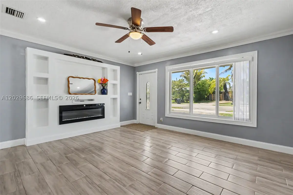 6230 SW 16th, North Lauderdale, FL 33068 - #1