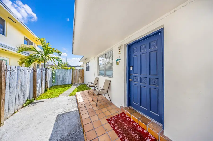 3532 NW 4th, Miami, FL 33125 - #3