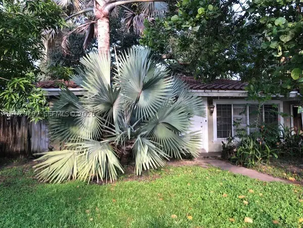 Address Withheld By Seller, Fort Lauderdale, FL 33311