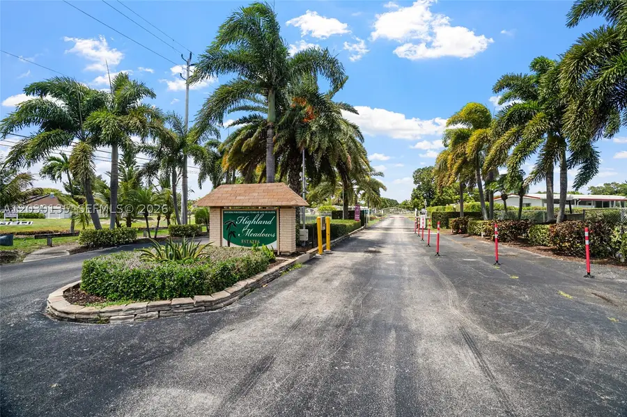 202 NW 52nd, Deerfield Beach, FL 33064 - #2