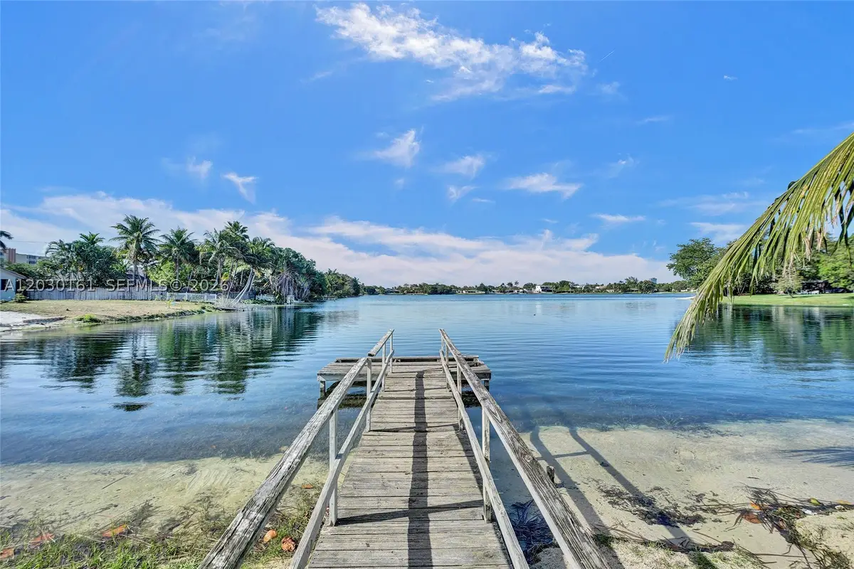 1825 NE 187th, Miami, FL 33179 - #1