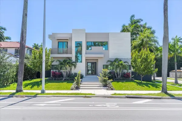 1380 Hollywood, Hollywood, FL 33019