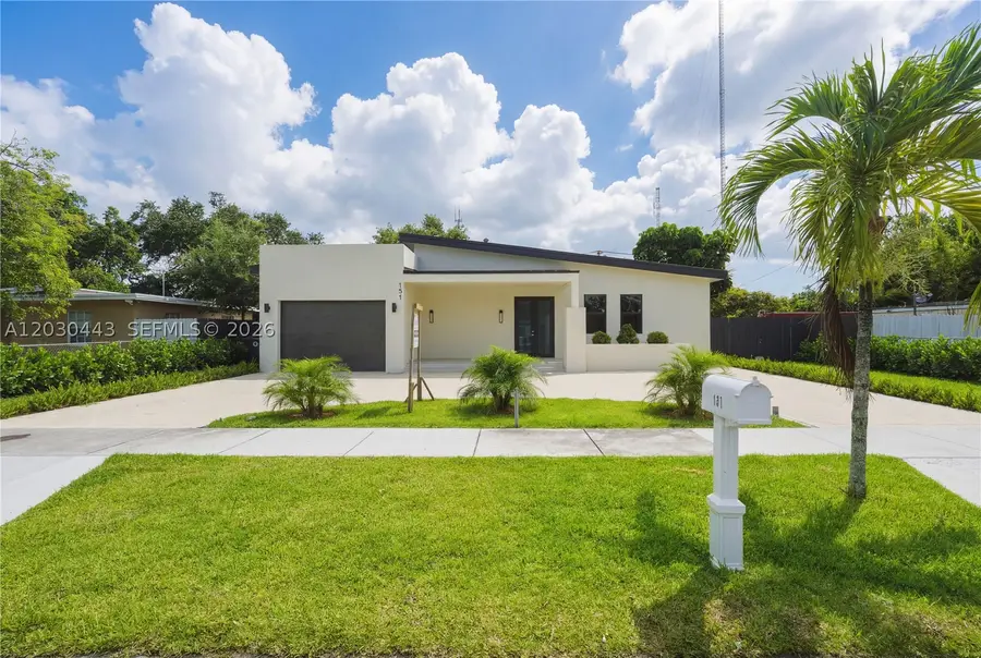 131 Miami Gardens, West Park, FL 33023 - #2