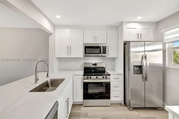 6800 Royal Palm #302F, Margate, FL 33063