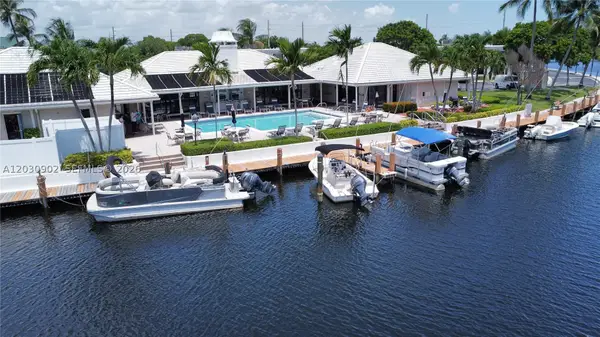 160 Cypress Club #608, Pompano Beach, FL 33060