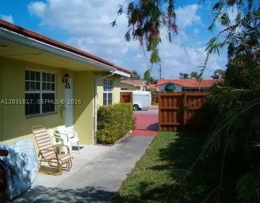 625 SW 3rd, Hallandale, FL 33009 - #2