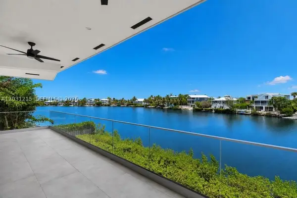 38 N Bounty, Key Largo, FL 33037