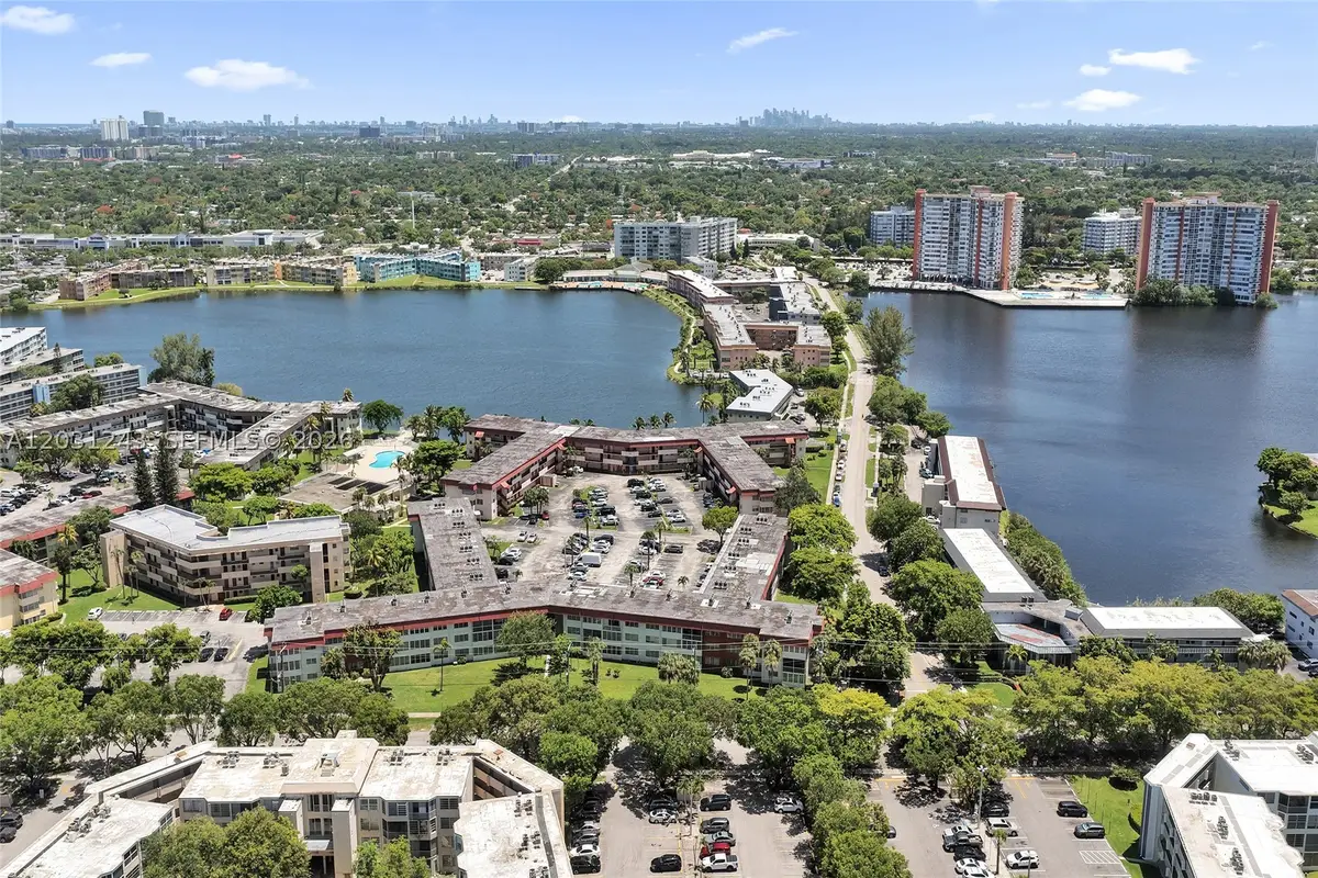 1400 NE 191st #343, Miami, FL 33179 - #1