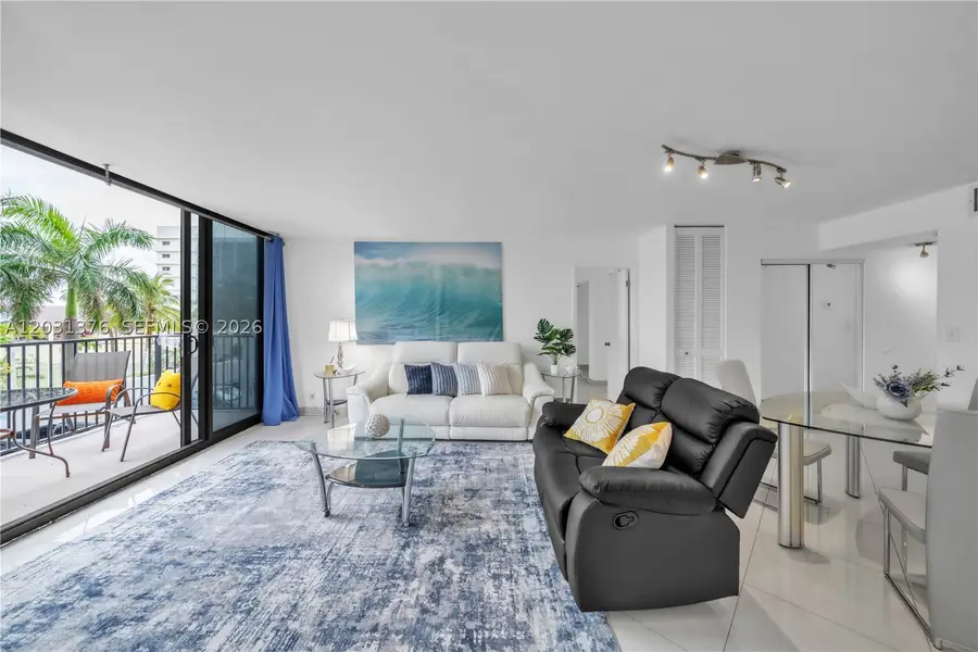 2101 S Ocean #204, Hollywood, FL 33019 - #3