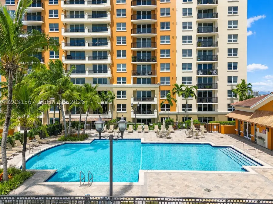 3232 SW 22nd #802, Miami, FL 33145 - #2