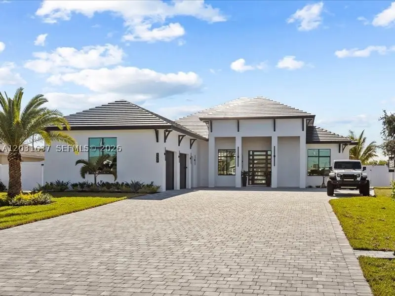 337 SW Kestor, Port Saint Lucie, FL 34953 - #2