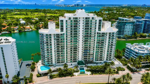 5900 Collins #601, Miami Beach, FL 33140