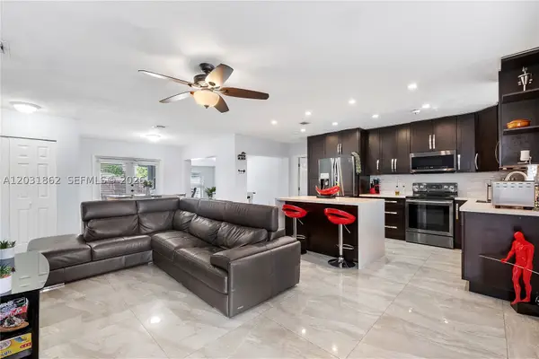 6810 Douglas, Hollywood, FL 33024