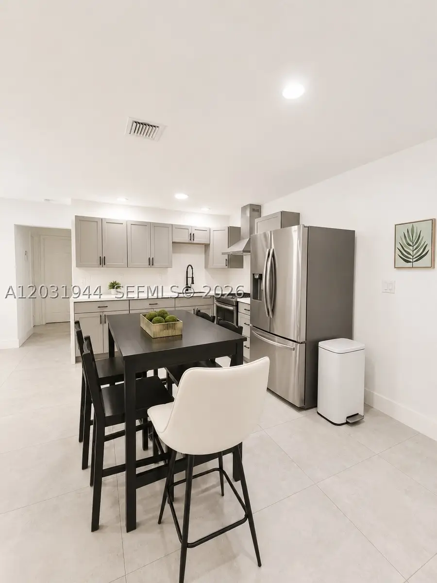 800 NE 2nd, Hallandale, FL 33009 - #3