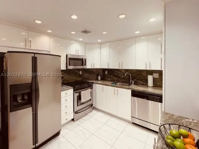 500 Bayview #1923, Sunny Isles Beach, FL 33160 - #1