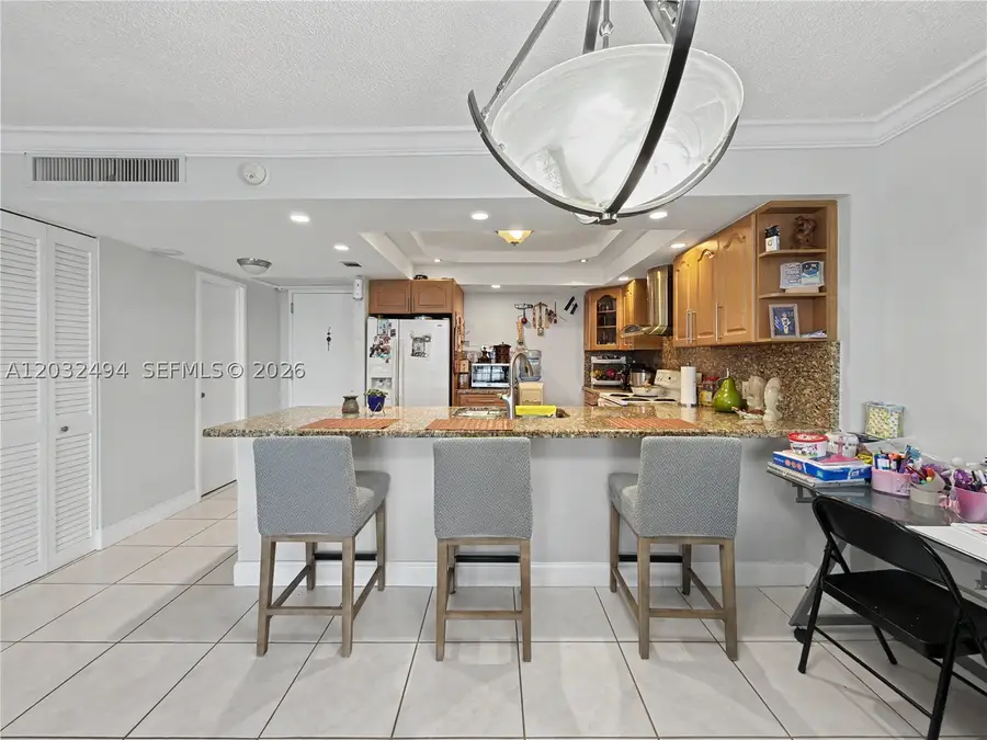 5701 Collins #1711, Miami Beach, FL 33140 - #2