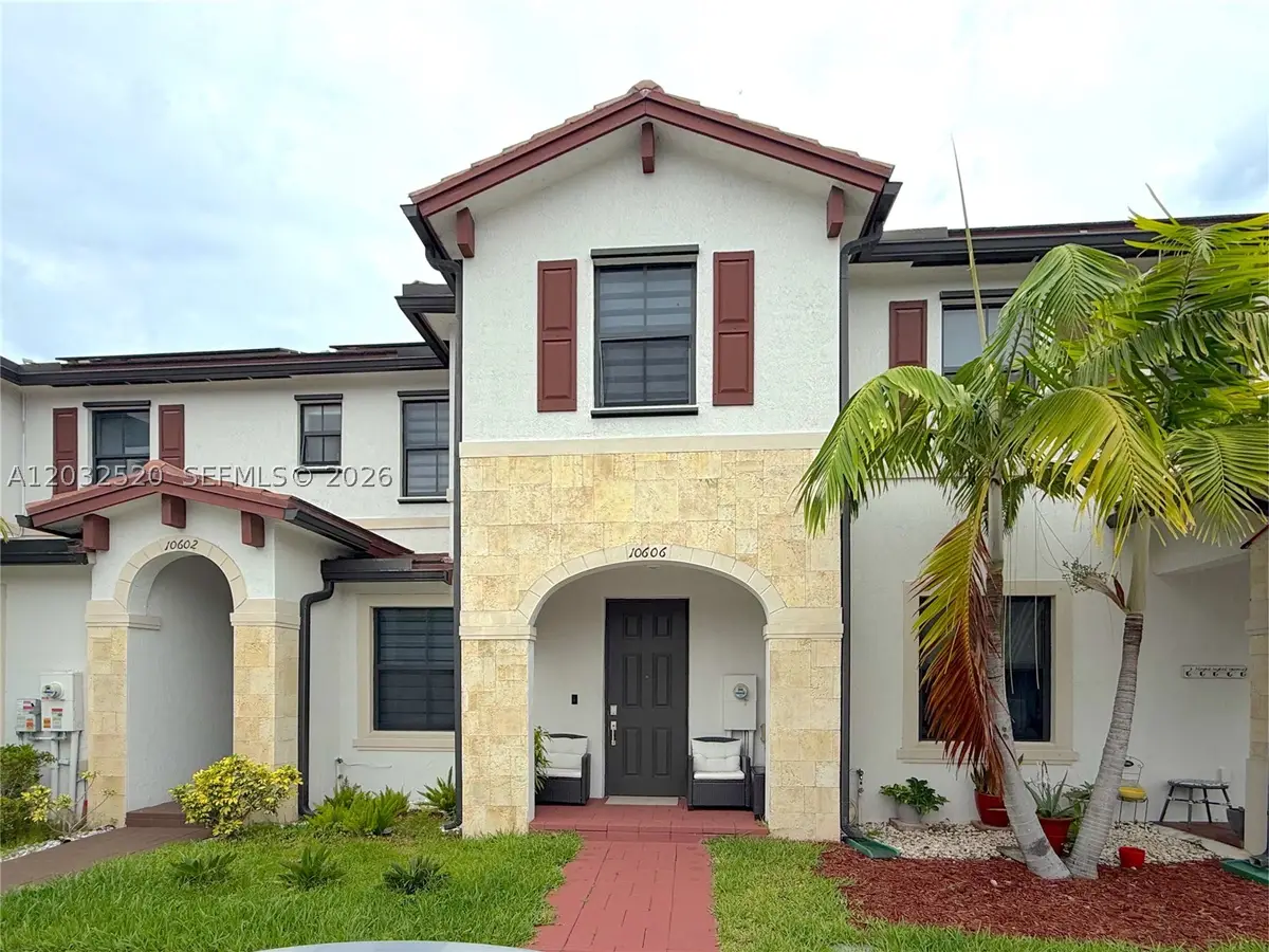 10606 W 32nd, Hialeah, FL 33018 - #1