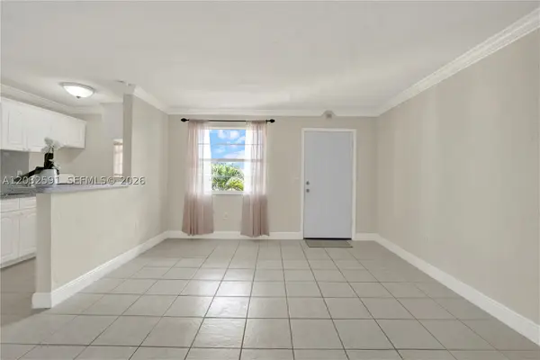 3855 SW 79th #45, Miami, FL 33155