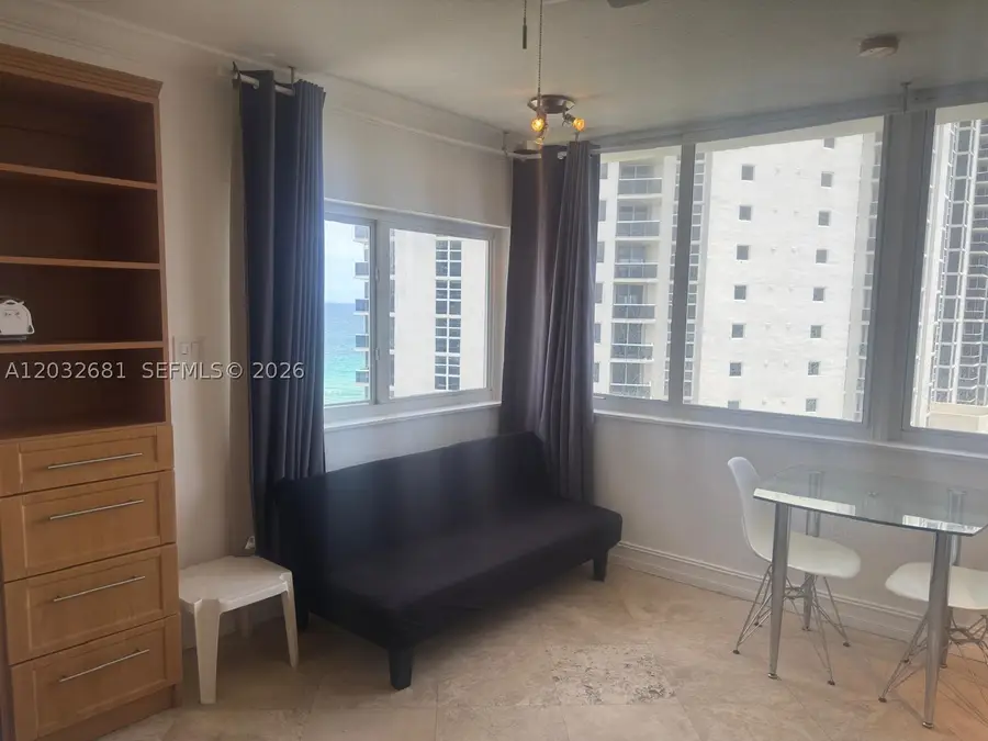 19201 Collins #1044, Sunny Isles Beach, FL 33160 - #3