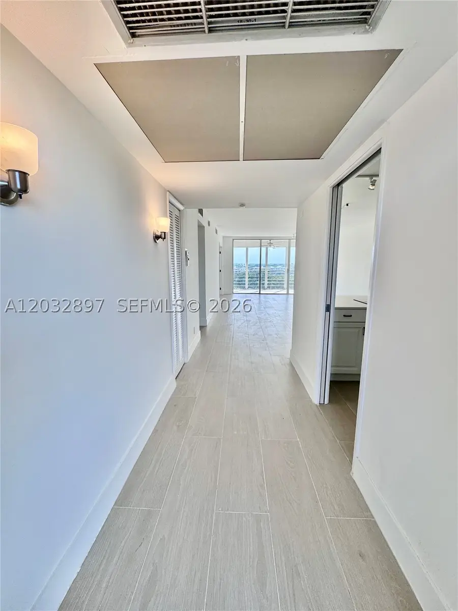 575 Oaks #1008, Pompano Beach, FL 33069 - #3