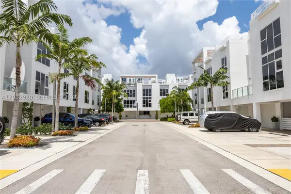455 NE 39th #109, Miami, FL 33137