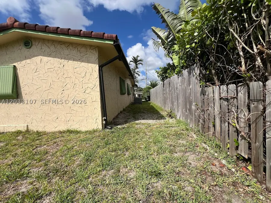 1881 NW 36th, Oakland Park, FL 33309 - #3