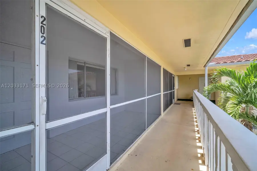 2101 NE 68th #202, Fort Lauderdale, FL 33308 - #3