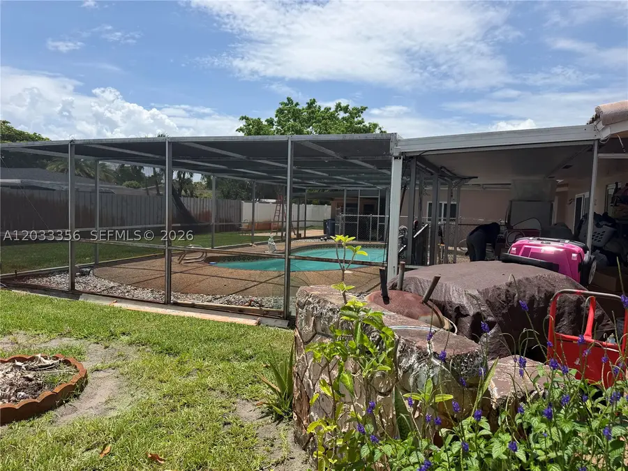 300 SW 68th, Margate, FL 33068 - #3
