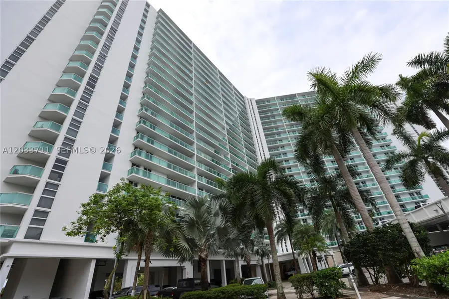 100 Bayview #527, Sunny Isles Beach, FL 33160 - #2