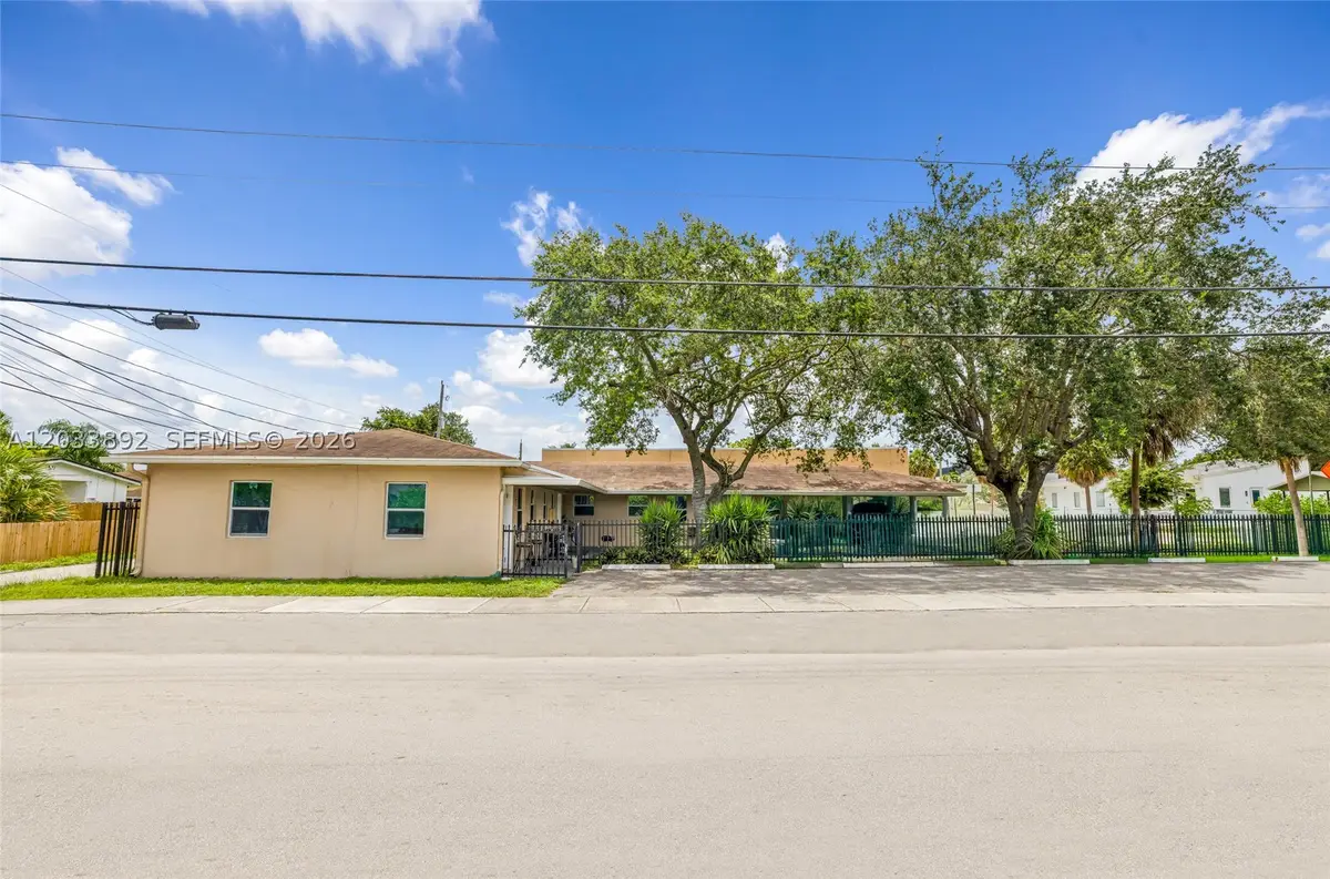 2247 Simms, Hollywood, FL 33020 - #1