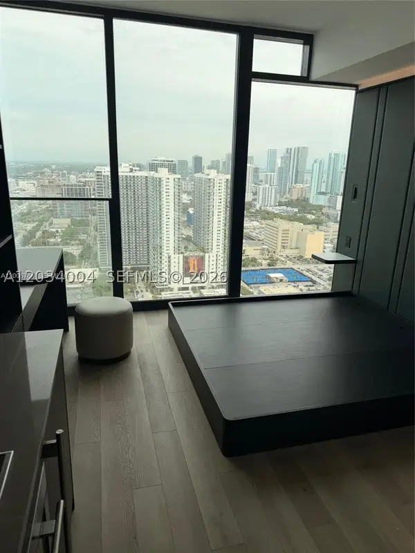 20 NE 11th #3703A, Miami, FL 33132