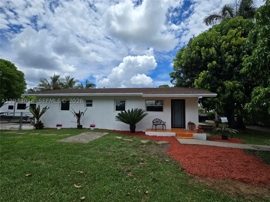 20595 SW 190th, Miami, FL 33187 - #2