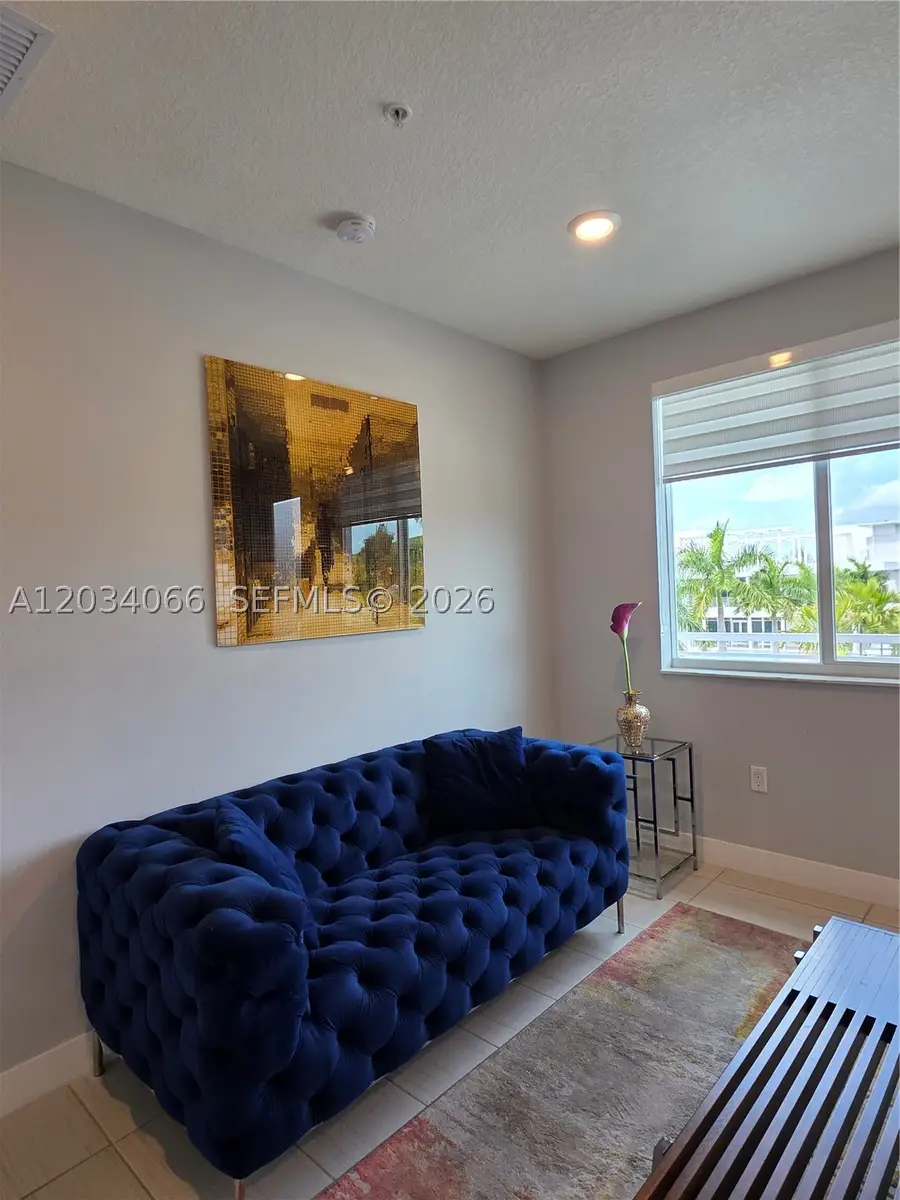 10222 NW 64th #302, Doral, FL 33178 - #2