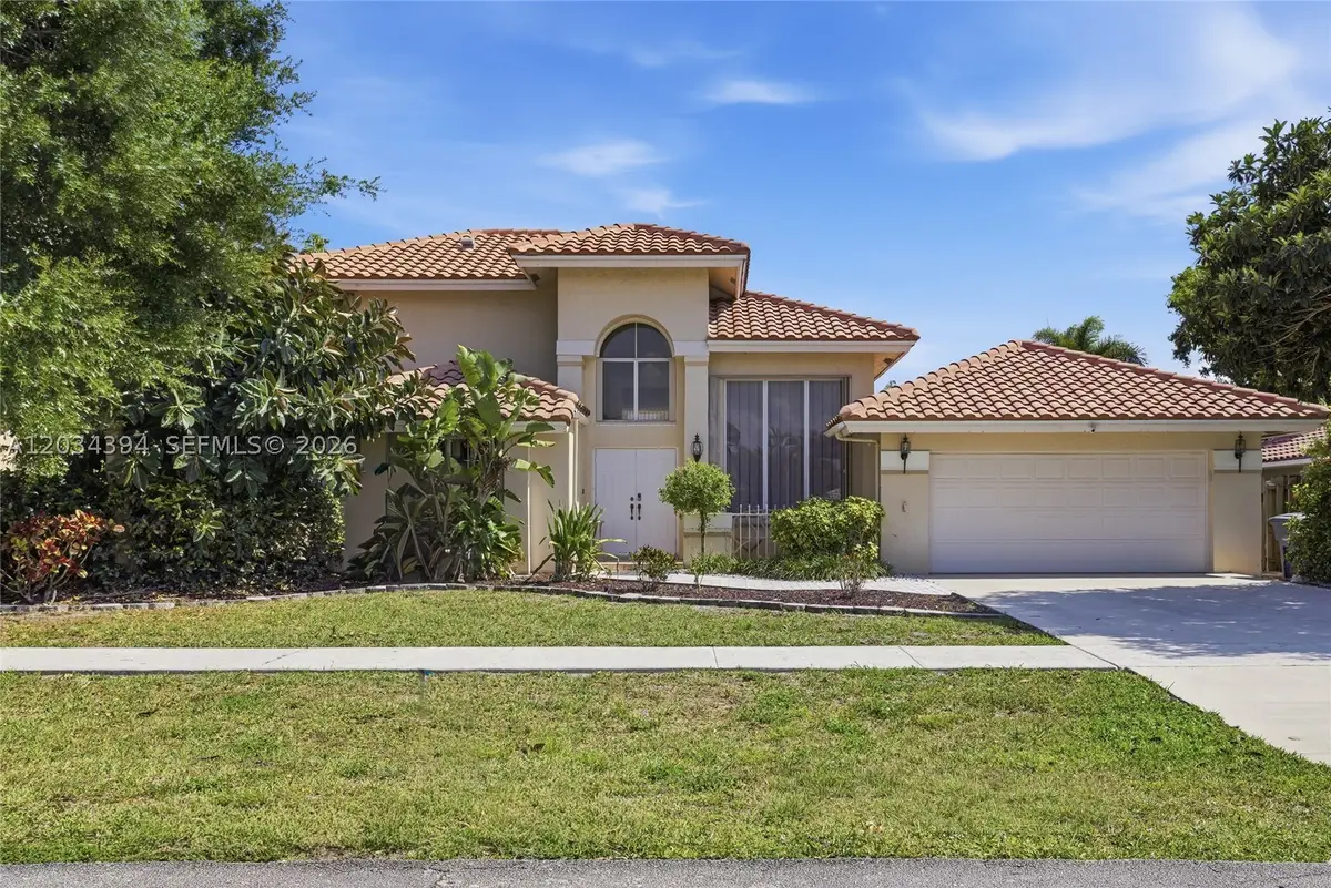 9612 N Carousel Cir N, Boca Raton, FL 33434 - #1