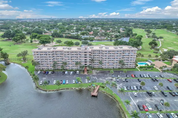 250 Jacaranda #704, Plantation, FL 33324