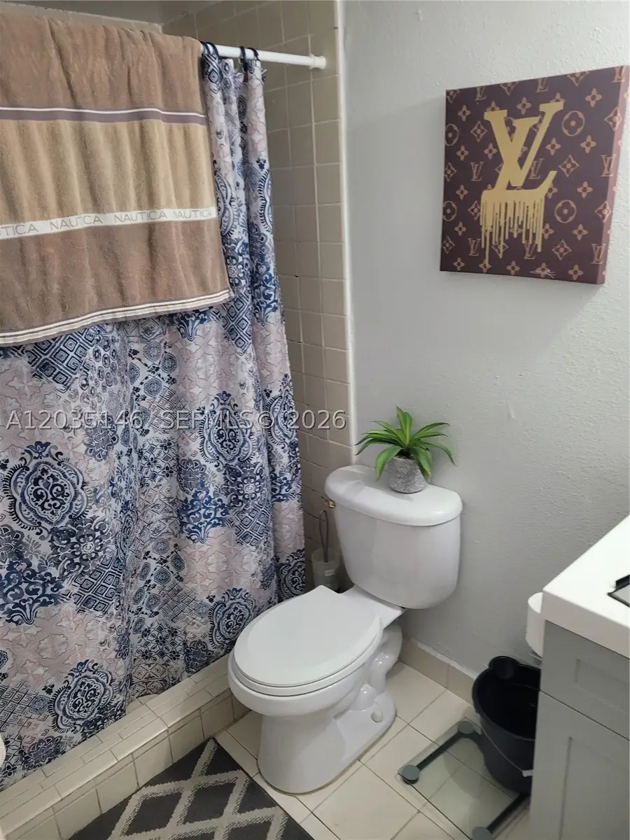 18101 NW 68th #E105, Hialeah, FL 33015 - #3