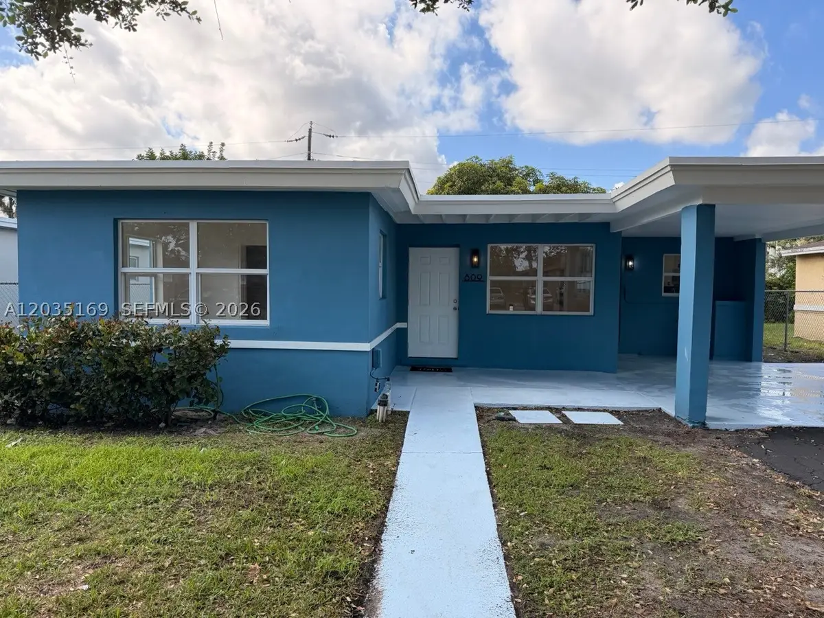 809 NW 12th, Fort Lauderdale, FL 33311 - #1