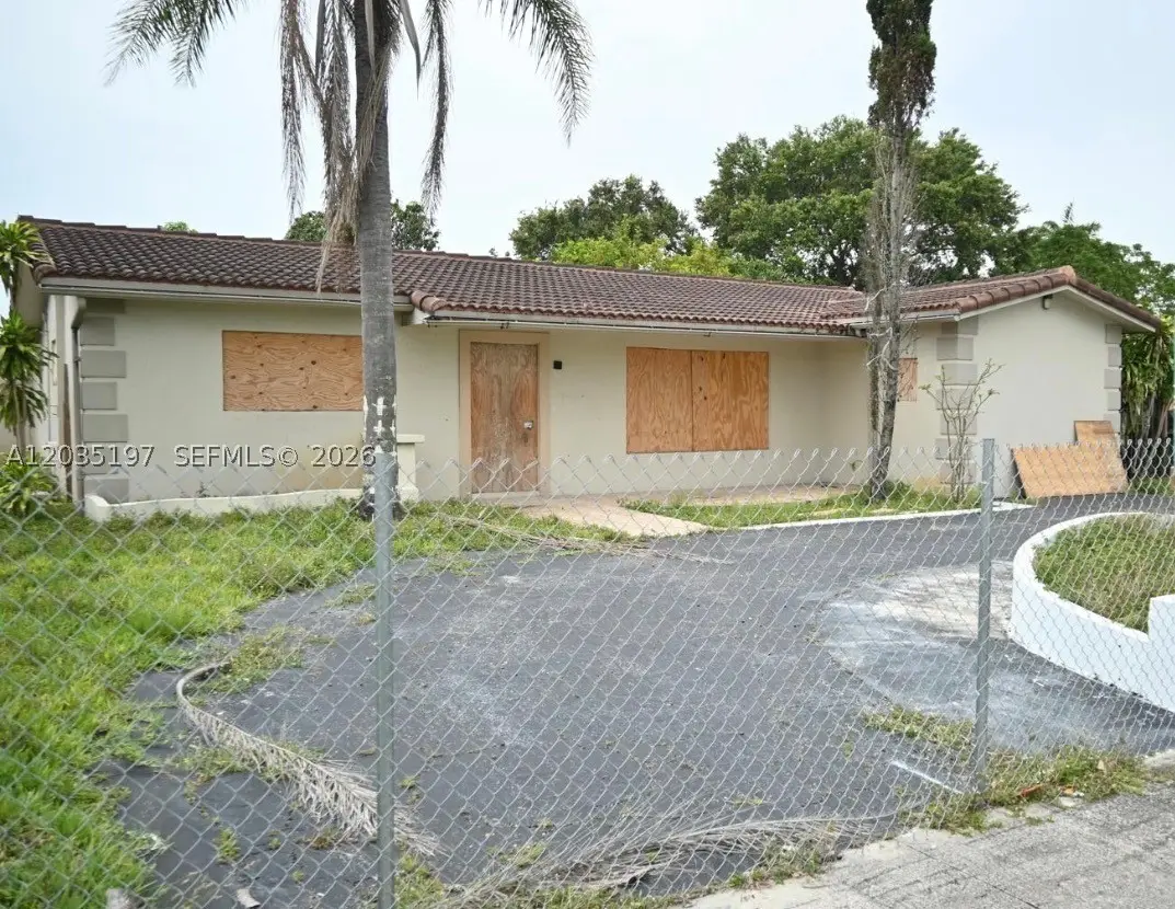 Address Withheld By Seller, Hollywood, FL 33021 - #1